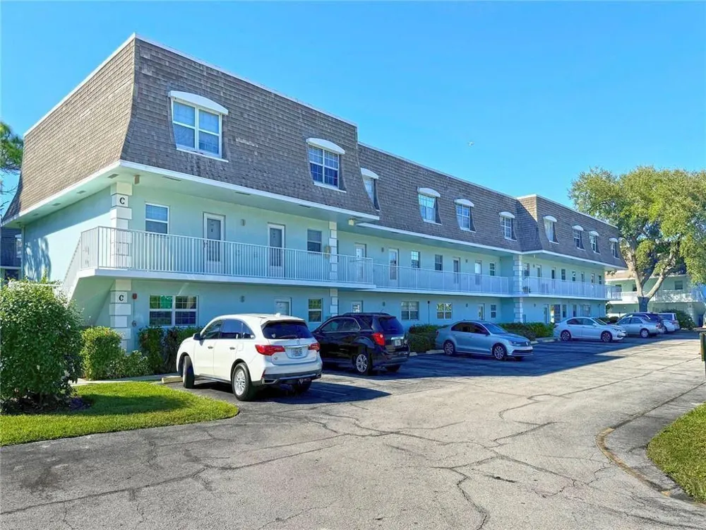 1901 Indian River Boulevard #104C Vero Beach, FL 32960