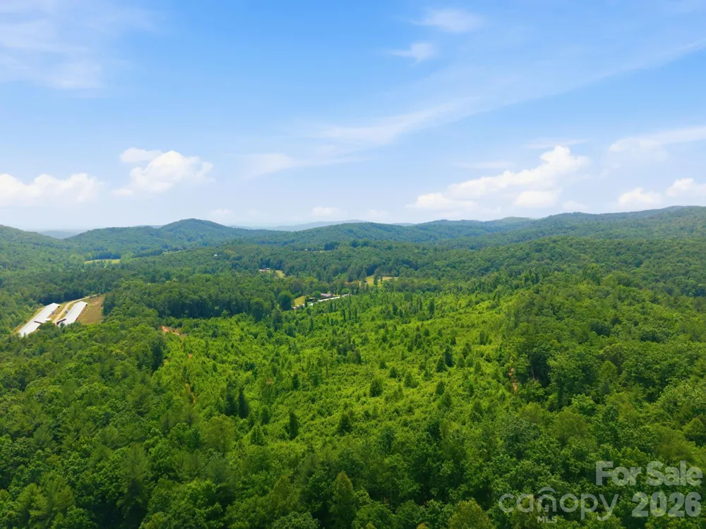 2148 White Springs Lane Lenoir, NC 28645