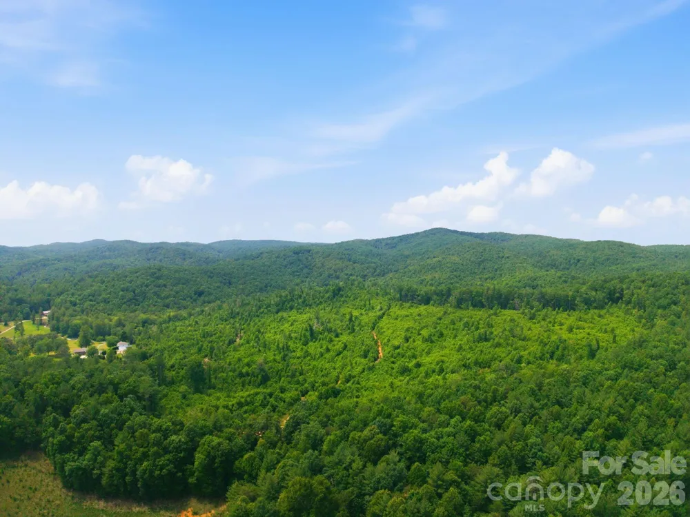 2148 White Springs Lane Lenoir, NC 28645