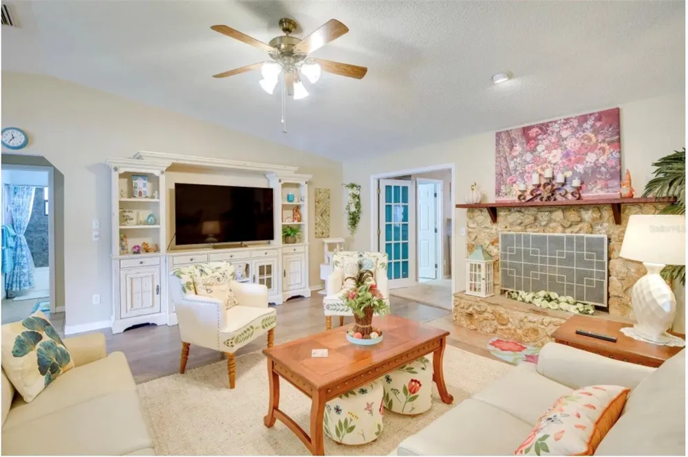 2737 FERN PALM DRIVE Edgewater, FL 32141