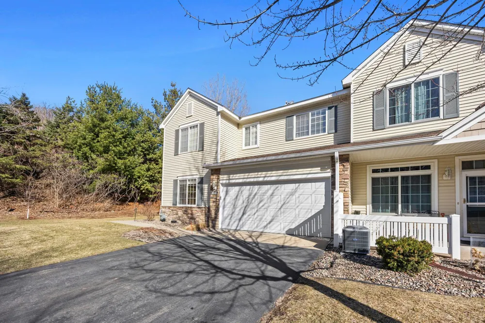 4645 Blaine Avenue #1104 Inver Grove Heights, MN 55076