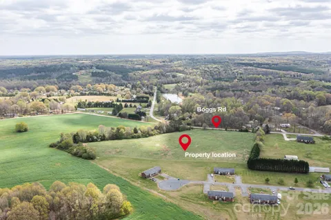 1727 Boggs Road