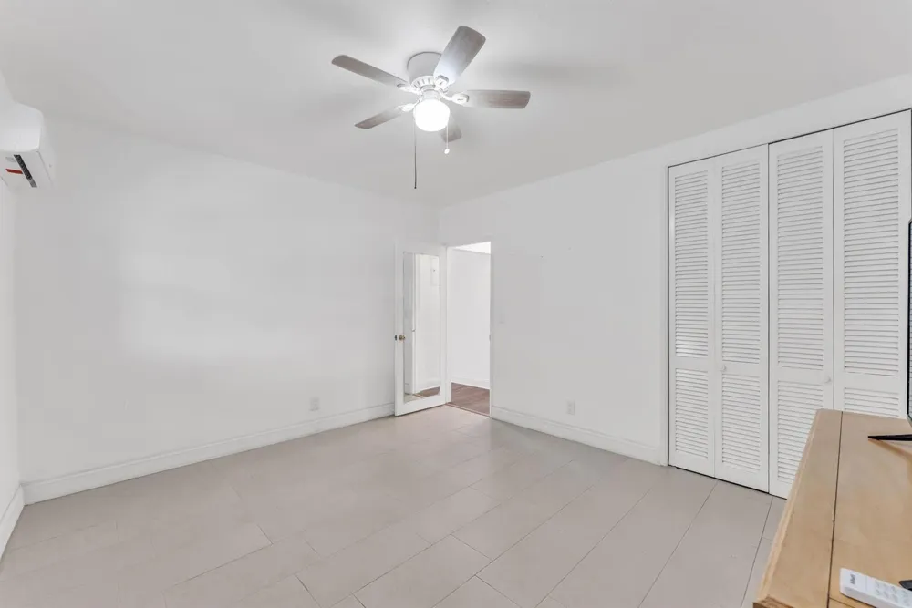 7401 Pines Boulevard #201 Pembroke Pines, FL 33024