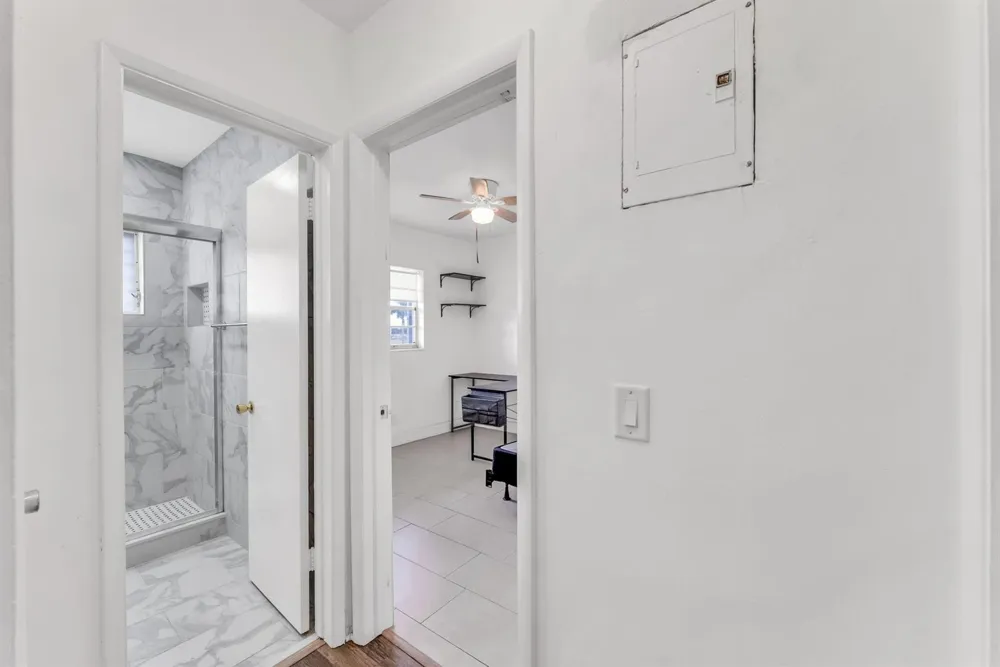 7401 Pines Boulevard #201 Pembroke Pines, FL 33024
