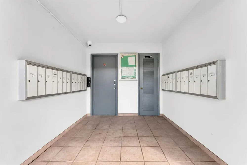 7401 Pines Boulevard #201 Pembroke Pines, FL 33024