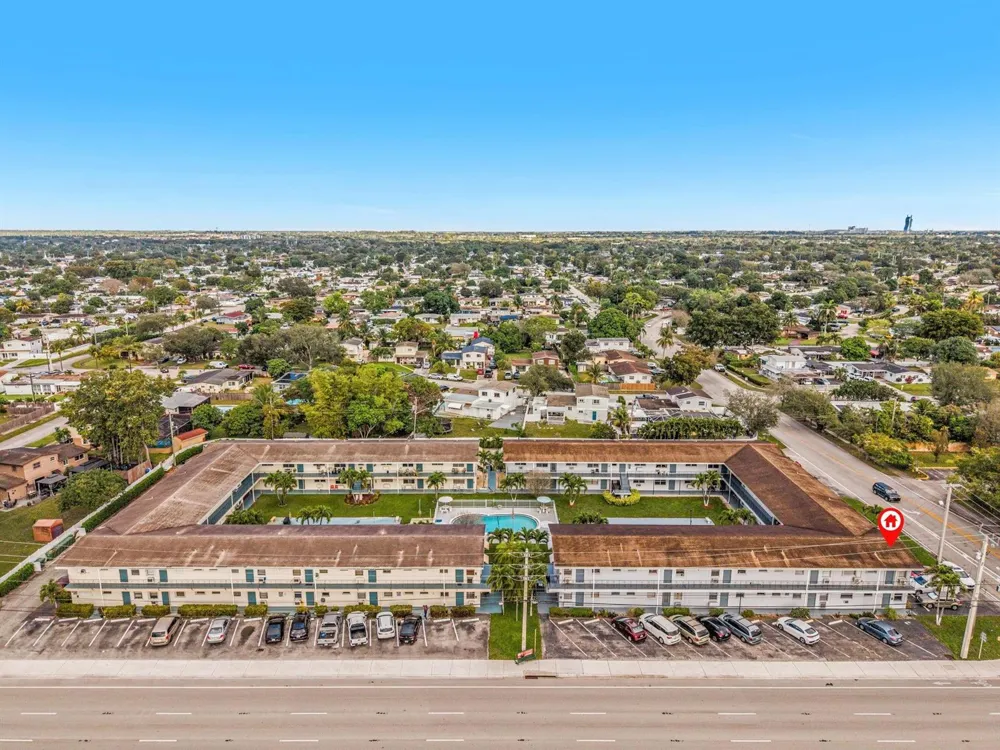 7401 Pines Boulevard #201 Pembroke Pines, FL 33024