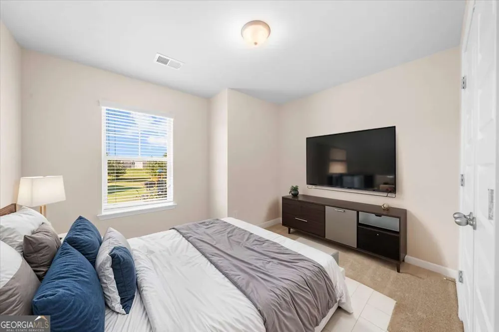 300 Harrison DR Calhoun, GA 30701