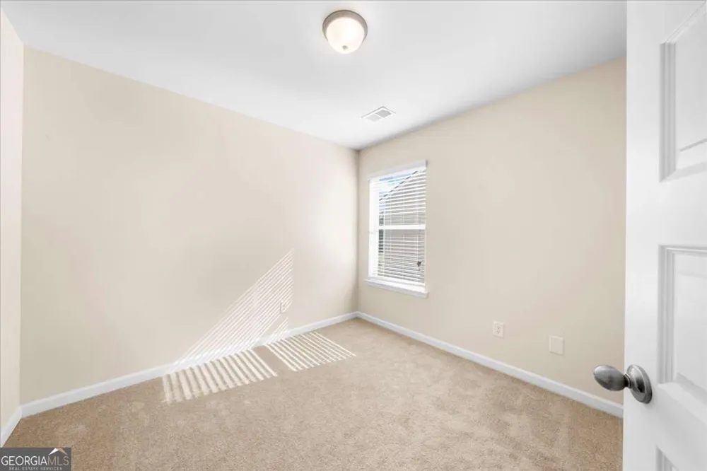 300 Harrison DR Calhoun, GA 30701