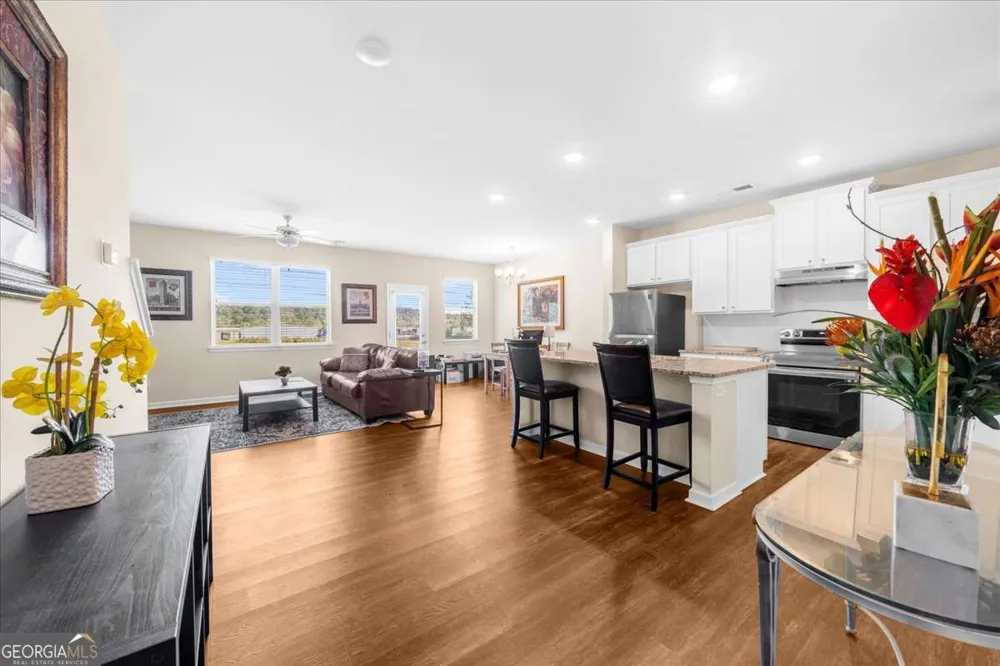 300 Harrison DR Calhoun, GA 30701