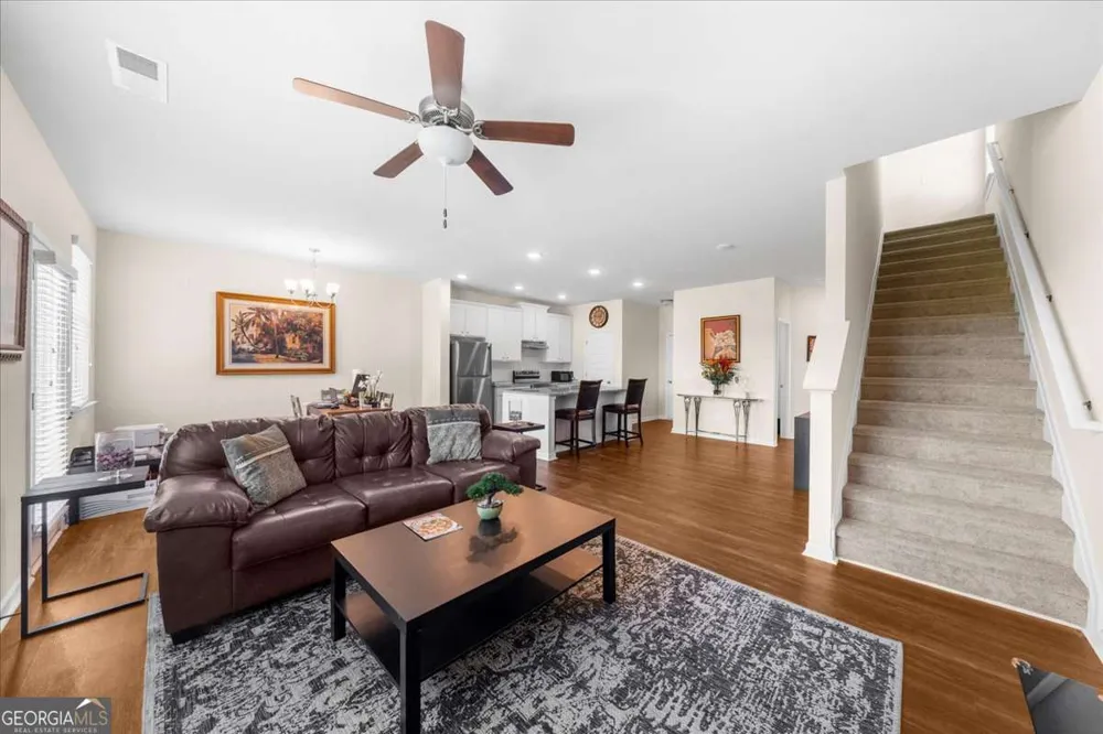 300 Harrison DR Calhoun, GA 30701