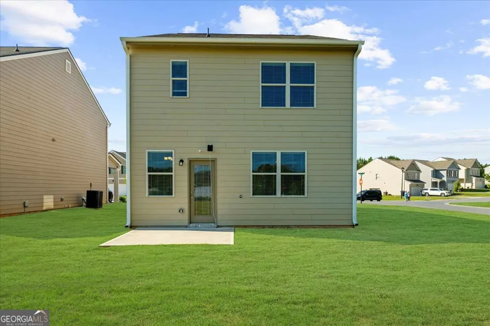 300 Harrison DR Calhoun, GA 30701