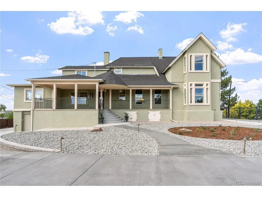 708 W 18th Street Pueblo, CO 81003