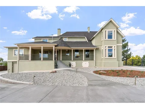 708 W 18th Street