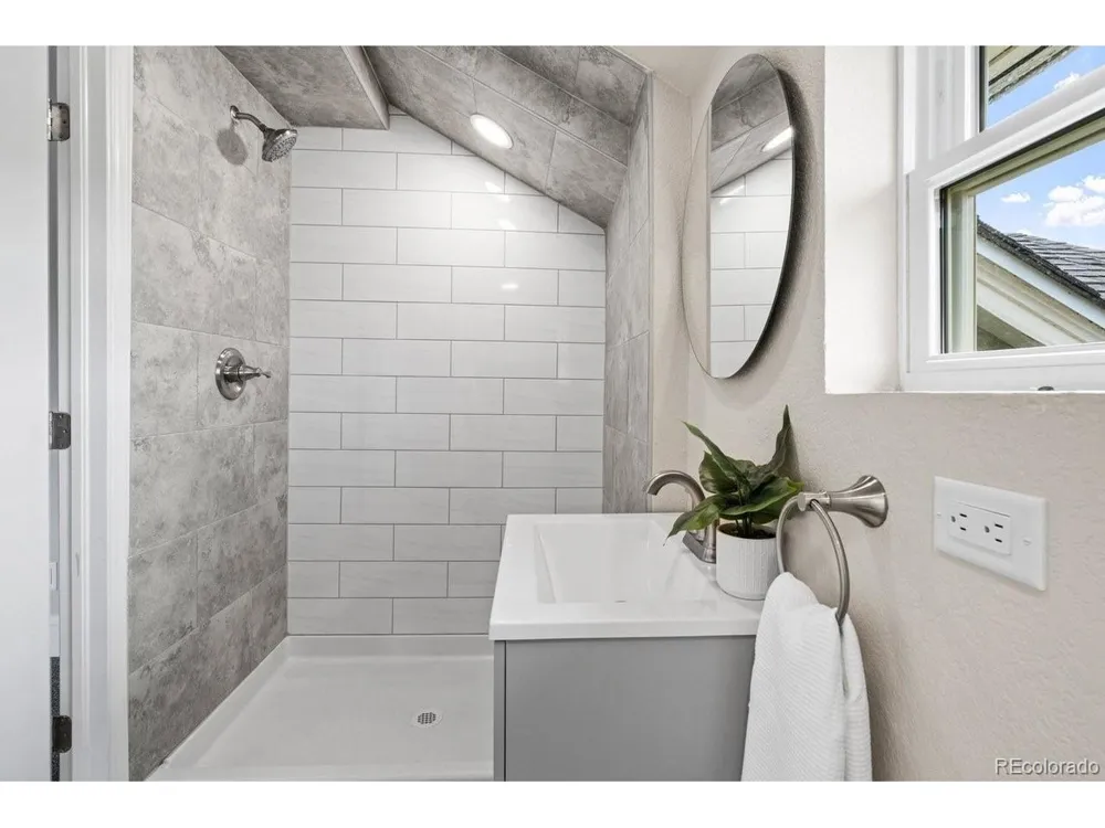708 W 18th Street Pueblo, CO 81003