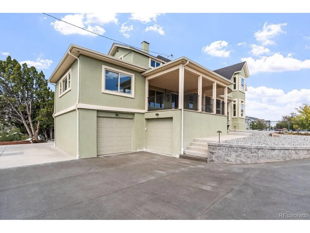 708 W 18th Street Pueblo, CO 81003