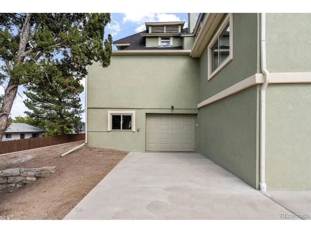 708 W 18th Street Pueblo, CO 81003