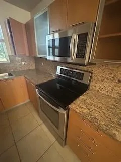 2337 Vintage Drive Lighthouse Point, FL 33064