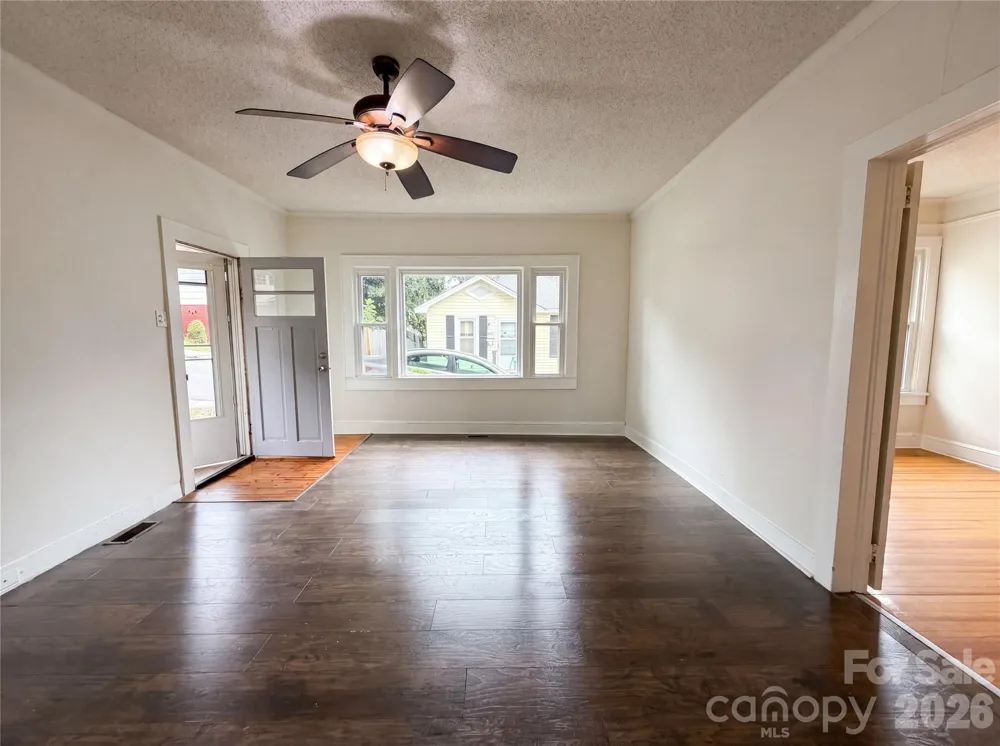 435 16th Street Cramerton, NC 28032