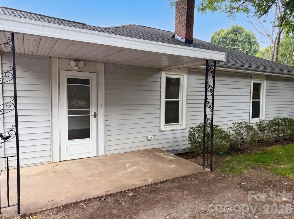 435 16th Street Cramerton, NC 28032