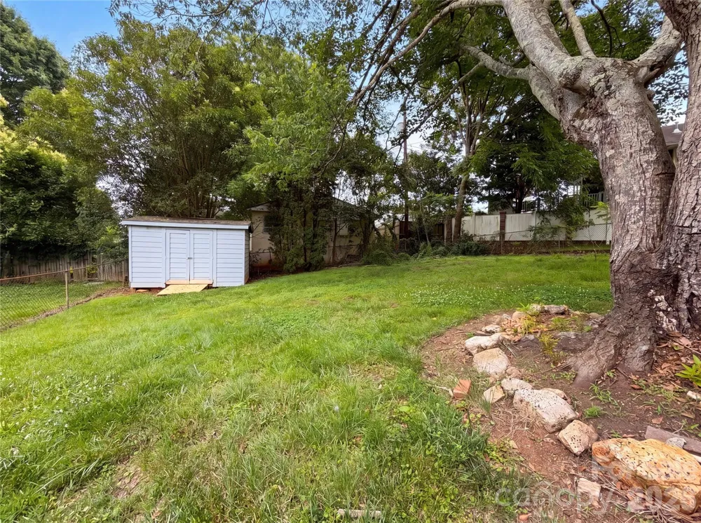 435 16th Street Cramerton, NC 28032