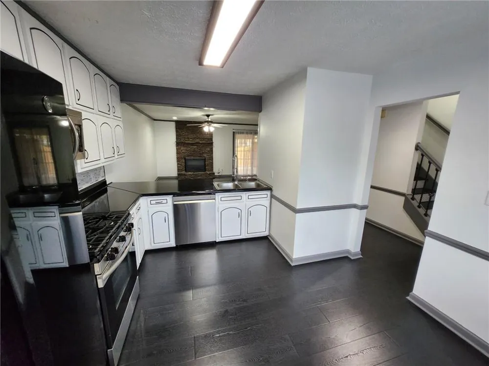 8173 Canyon Forge Drive Riverdale, GA 30274
