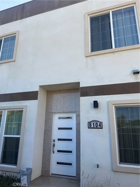8104 Graves Avenue