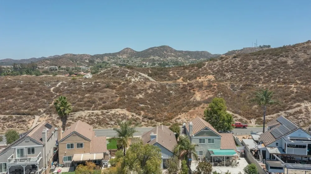 23917 Five Tribes Trail Murrieta, CA 92562