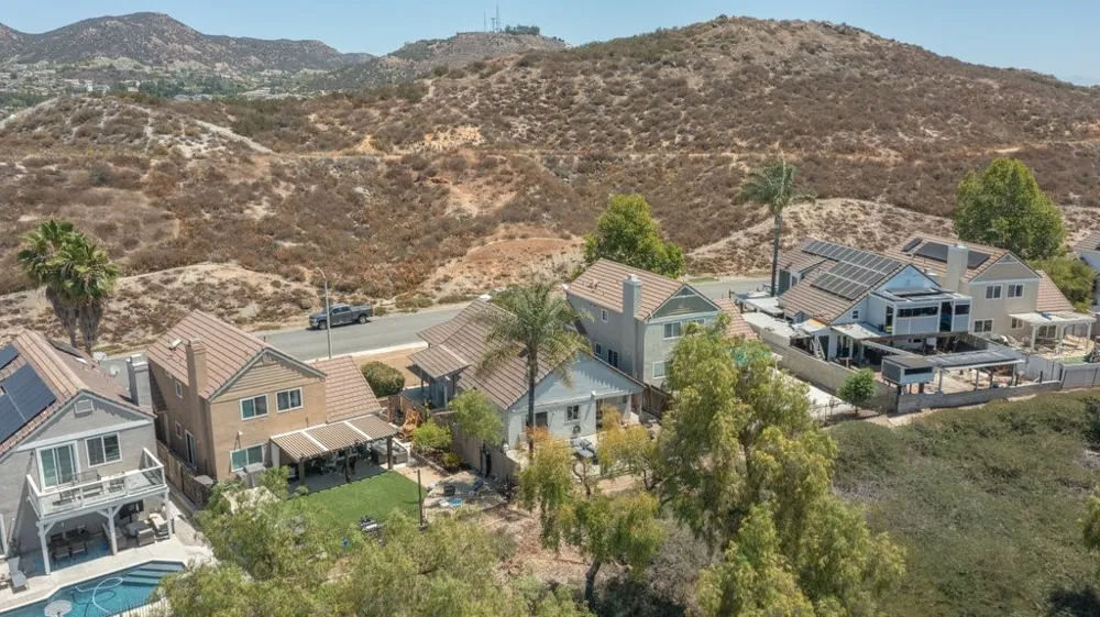 23917 Five Tribes Trail Murrieta, CA 92562