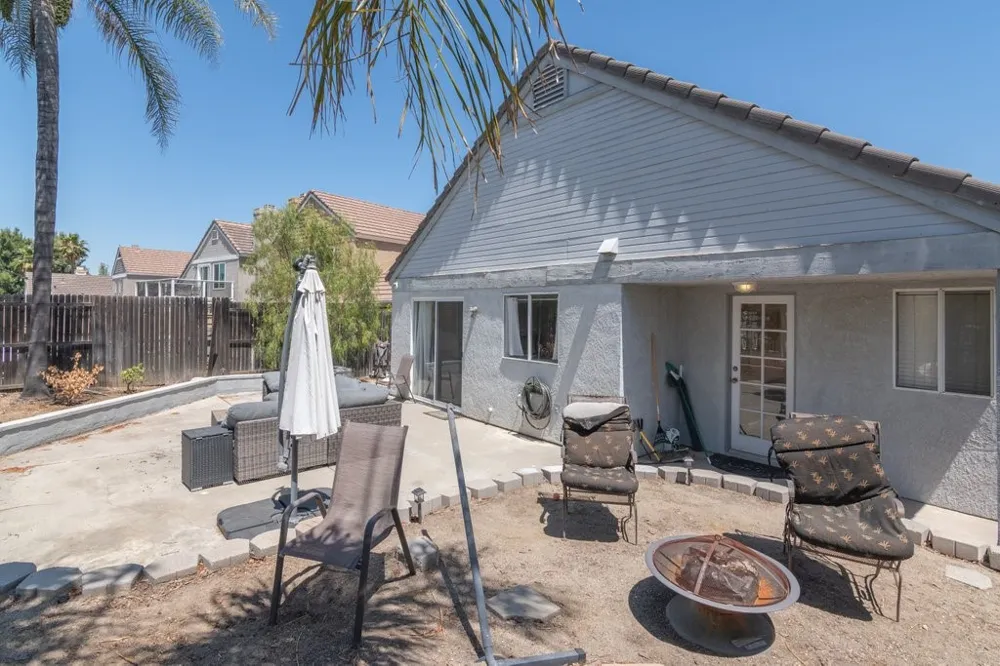 23917 Five Tribes Trail Murrieta, CA 92562