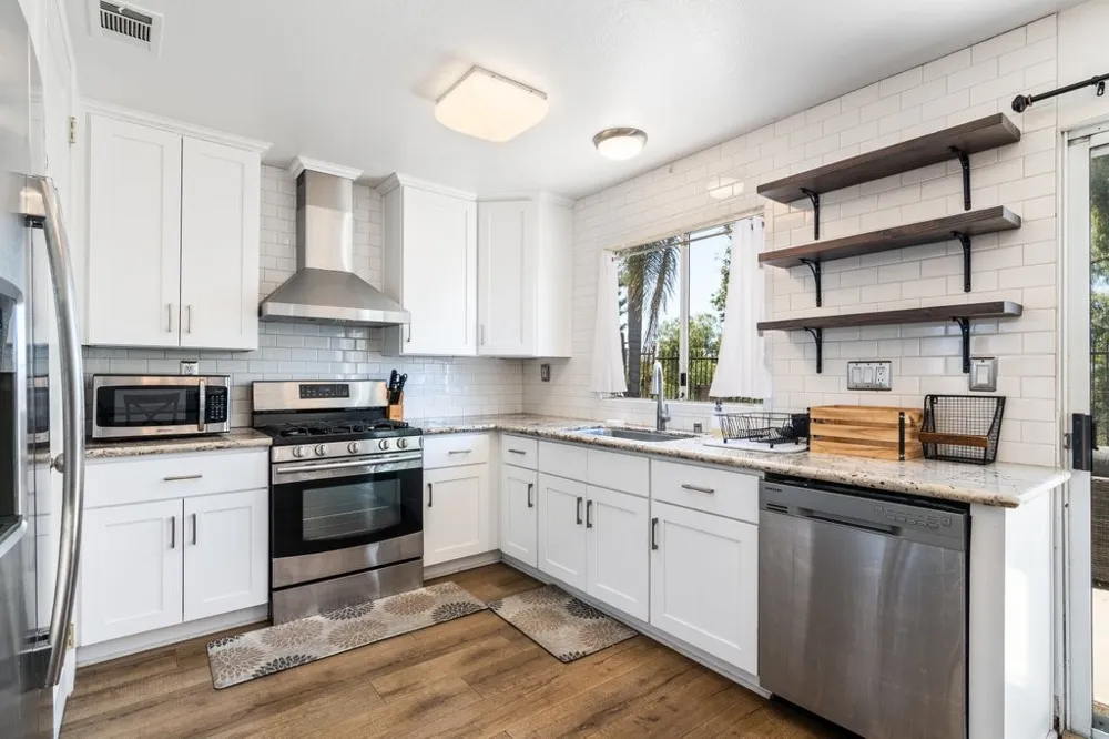 23917 Five Tribes Trail Murrieta, CA 92562