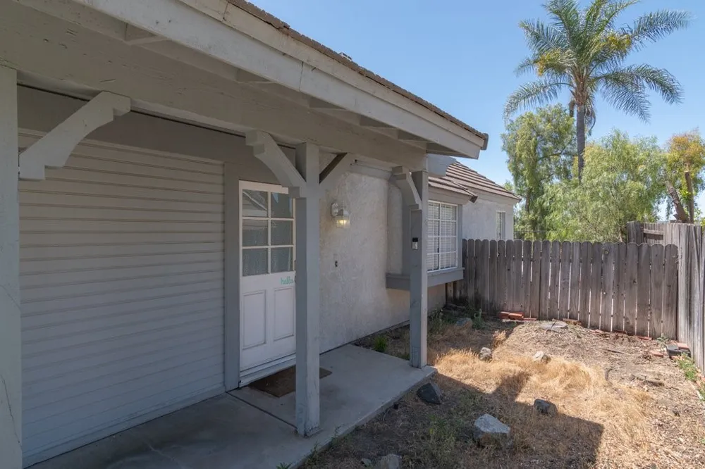23917 Five Tribes Trail Murrieta, CA 92562