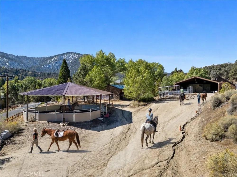 1429 Zermatt Drive Pine Mountain Club, CA 93222
