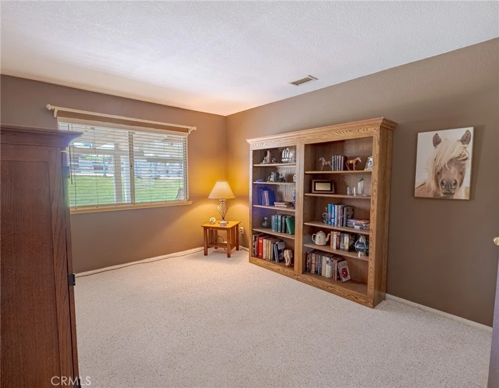 23093 Miners Road Perris, CA 92570