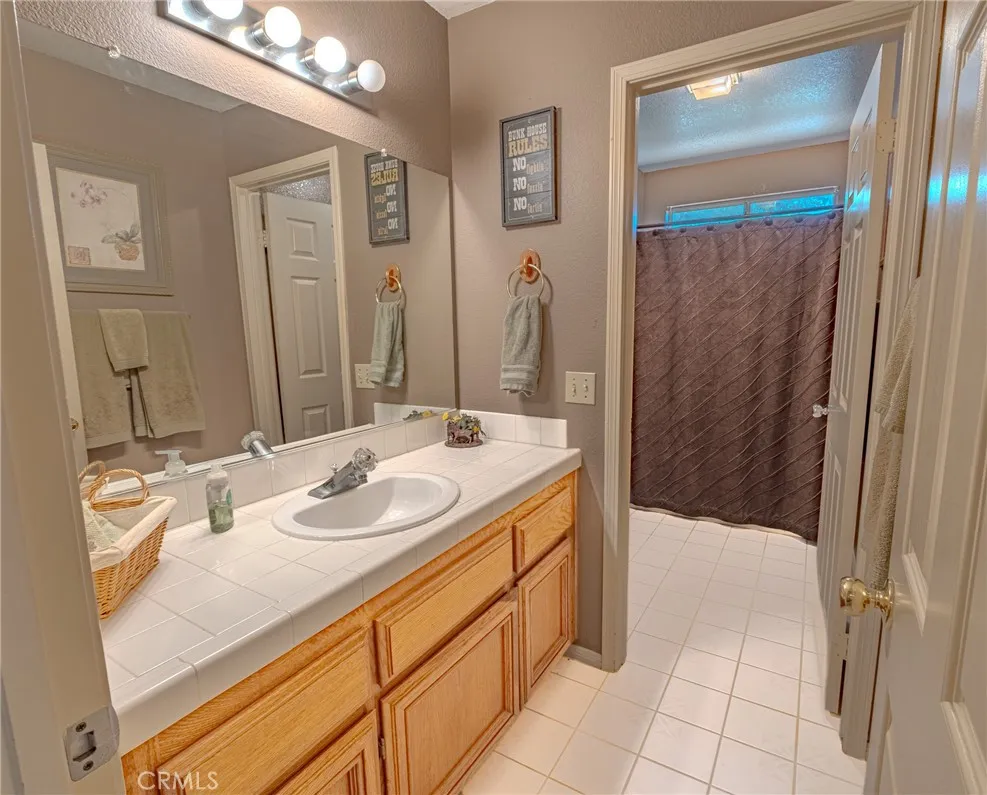 23093 Miners Road Perris, CA 92570
