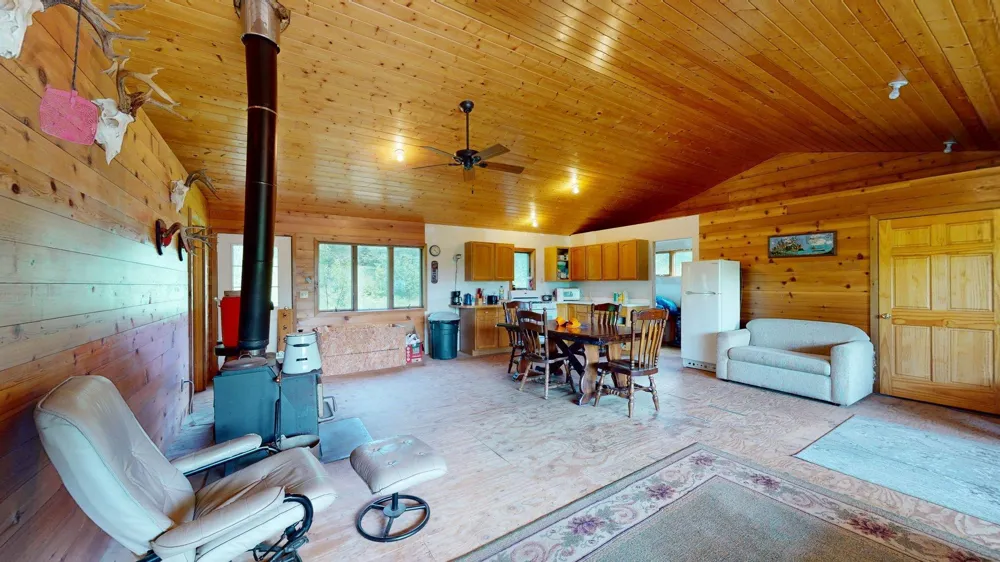 5142 Wolf Knoll Road Orr, MN 55771