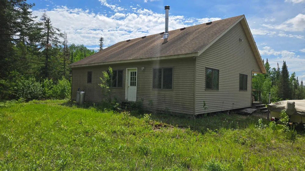 5142 Wolf Knoll Road Orr, MN 55771