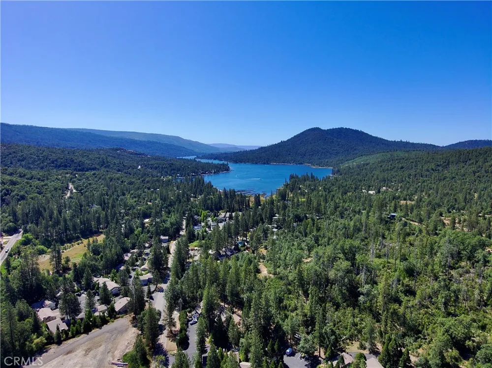 40596 Road 222 Bass Lake, CA 93604