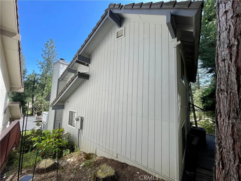 40596 Road 222 Bass Lake, CA 93604