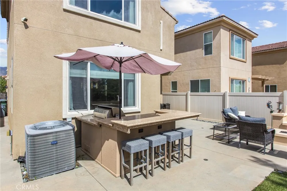 11822 Cobblestone Yucaipa, CA 92399