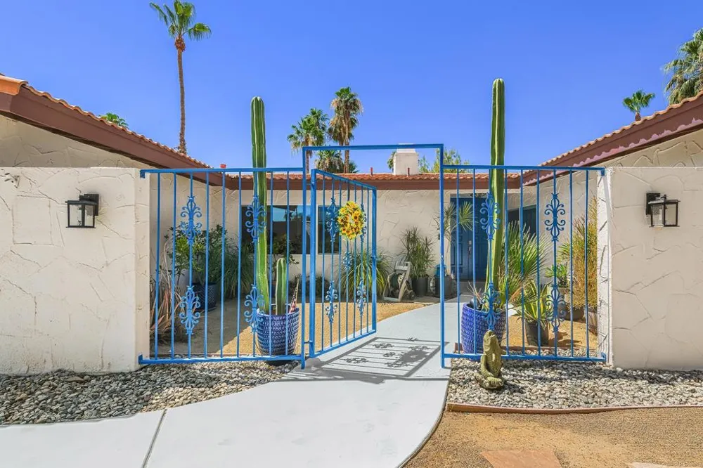3105 Cambridge Court S Palm Springs, CA 92264