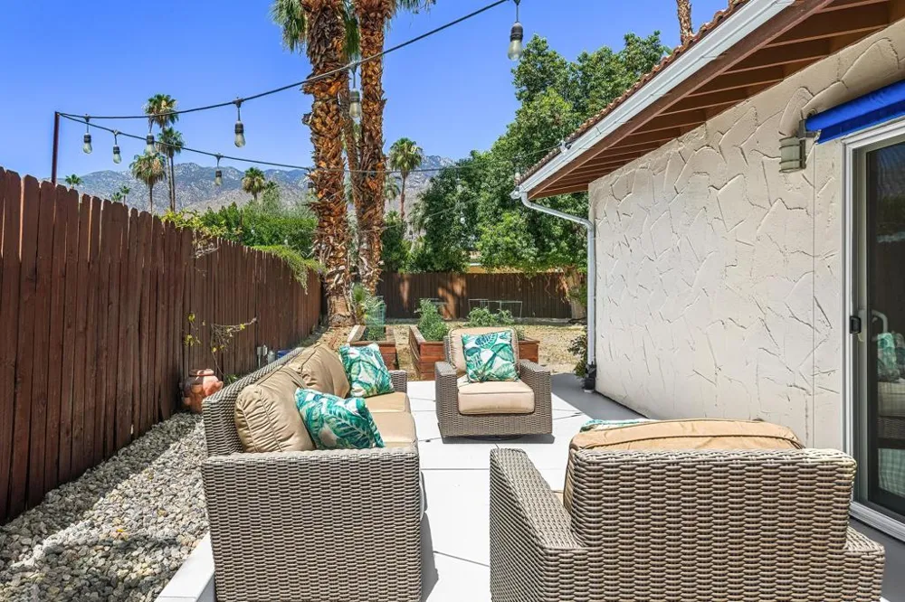 3105 Cambridge Court S Palm Springs, CA 92264