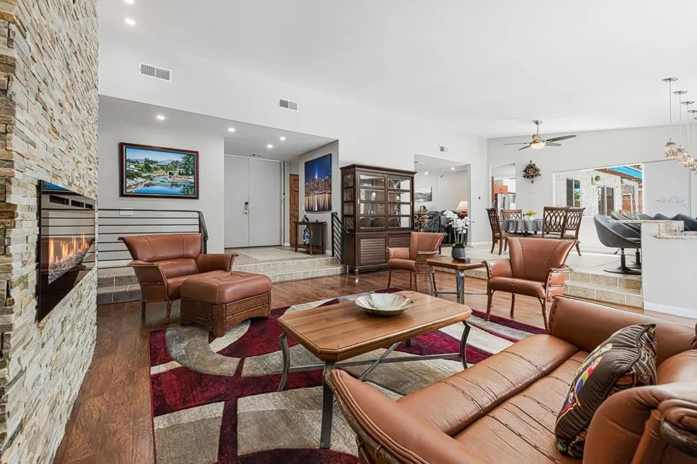 3105 Cambridge Court S Palm Springs, CA 92264