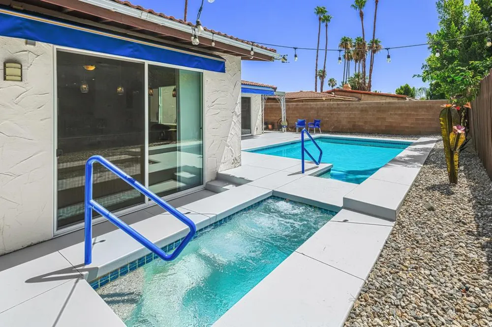 3105 Cambridge Court S Palm Springs, CA 92264
