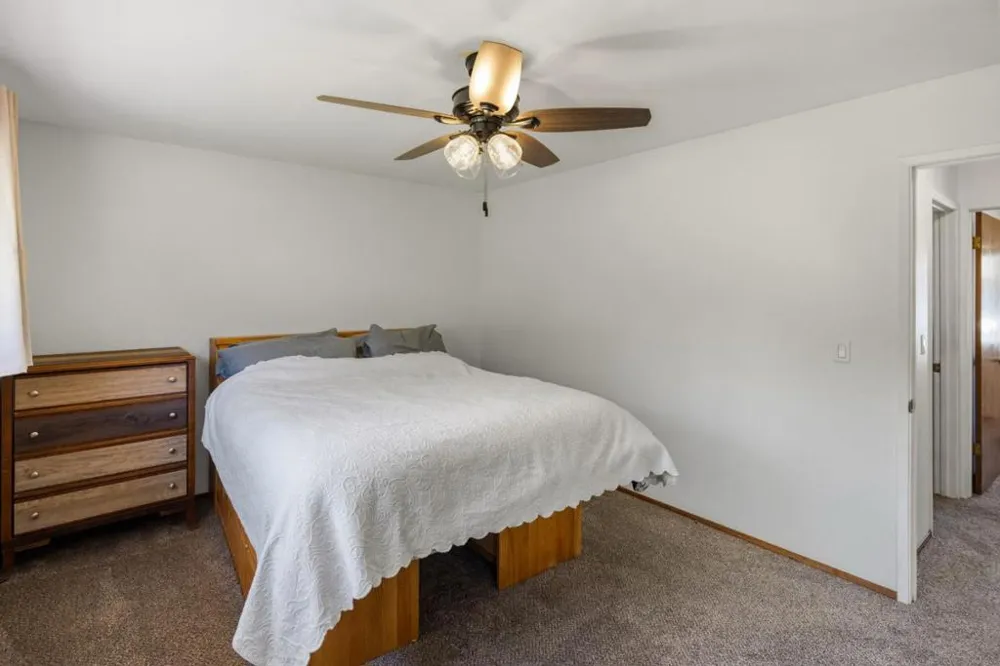20091 Portola Drive Salinas, CA 93908
