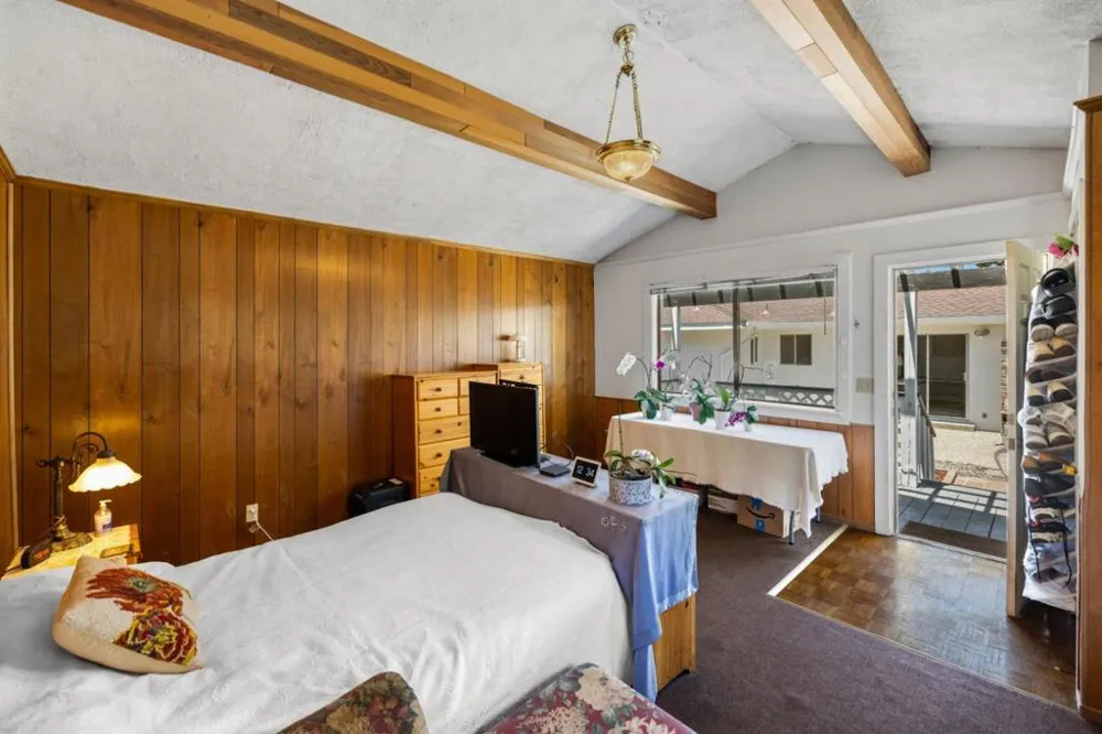 20091 Portola Drive Salinas, CA 93908