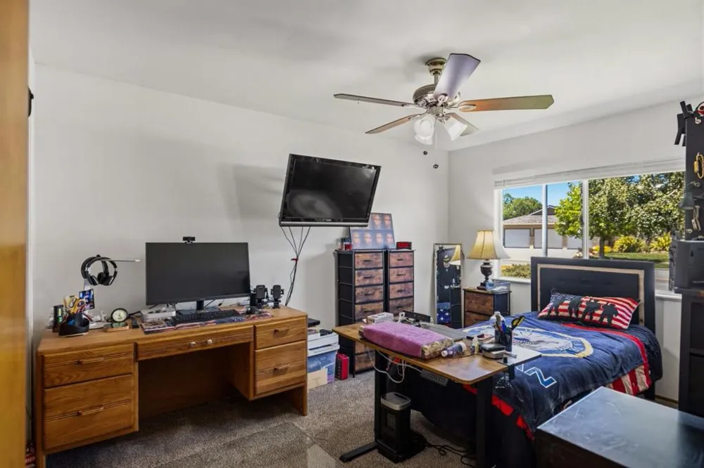 20091 Portola Drive Salinas, CA 93908