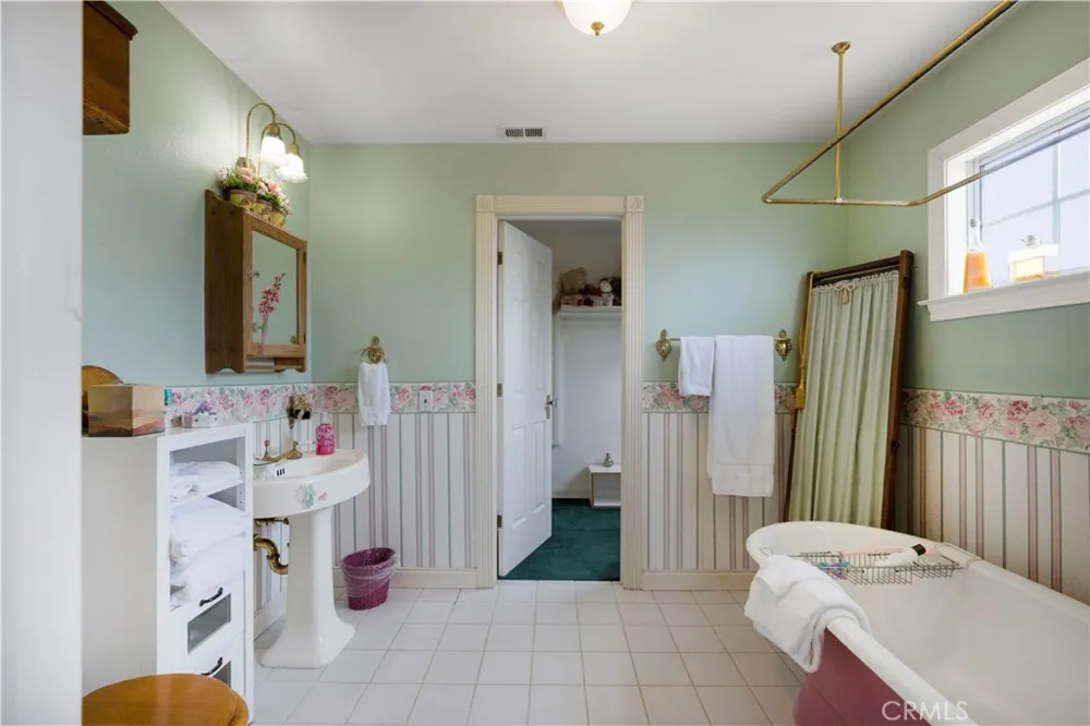 1078 Corbett Canyon Road Arroyo Grande, CA 93420