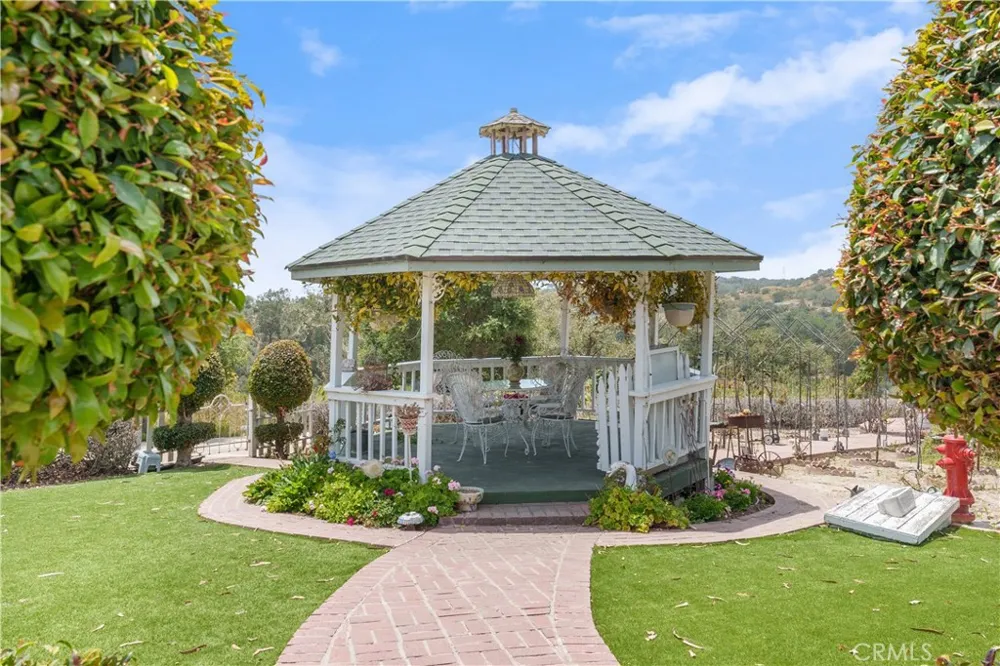 1078 Corbett Canyon Road Arroyo Grande, CA 93420