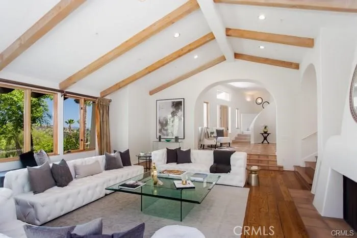 5 Buckskin Road Bell Canyon, CA 91307