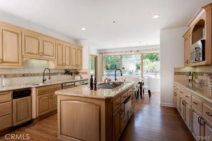 5 Buckskin Road Bell Canyon, CA 91307